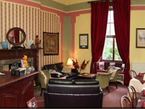 The County Hotel Банф Екстериор снимка